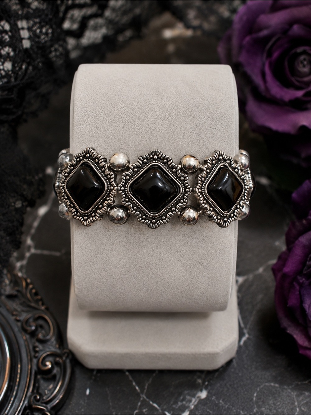 Ornate Black Stone Silver-Tone Bracelet for Women New